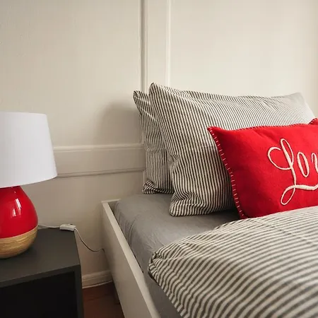 Townhouse Ii Sleeps 12 Guests Interlaken